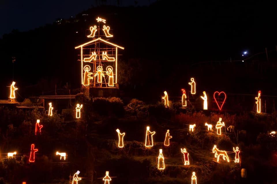 Appartamento Bilocale con giardino near Lerici Trebiano Esterno foto